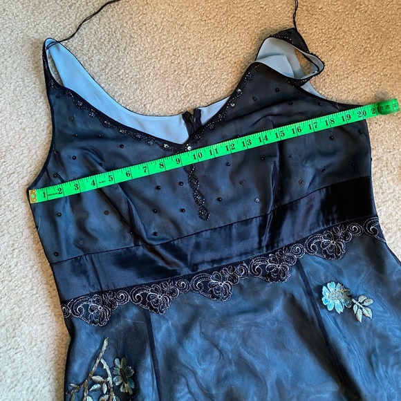 Adrianna Papell beaded dress - Picture 5 of 5